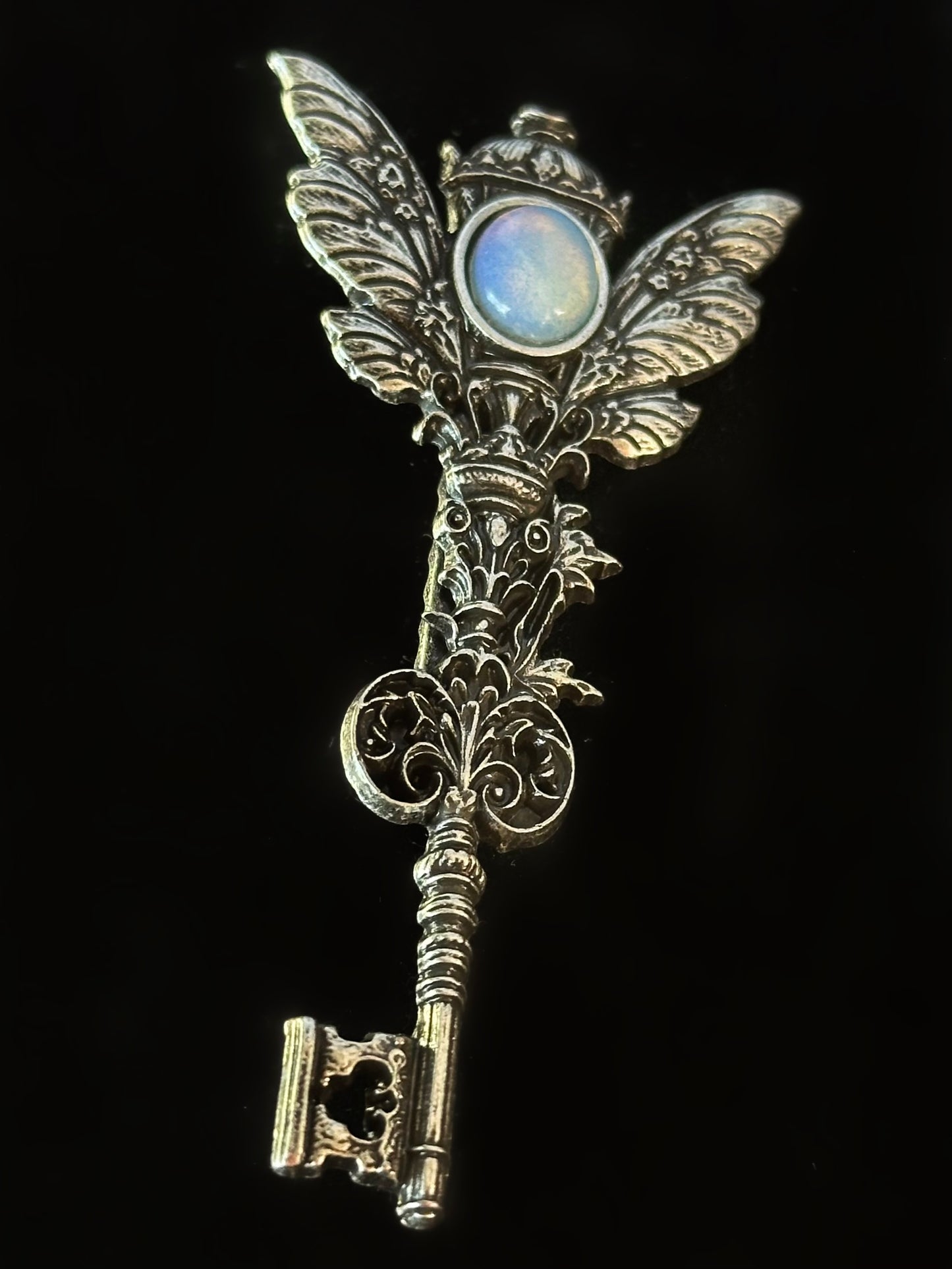 MAGIC KEY HAIR CLIP - Mother of Hades Romantacy CLIP