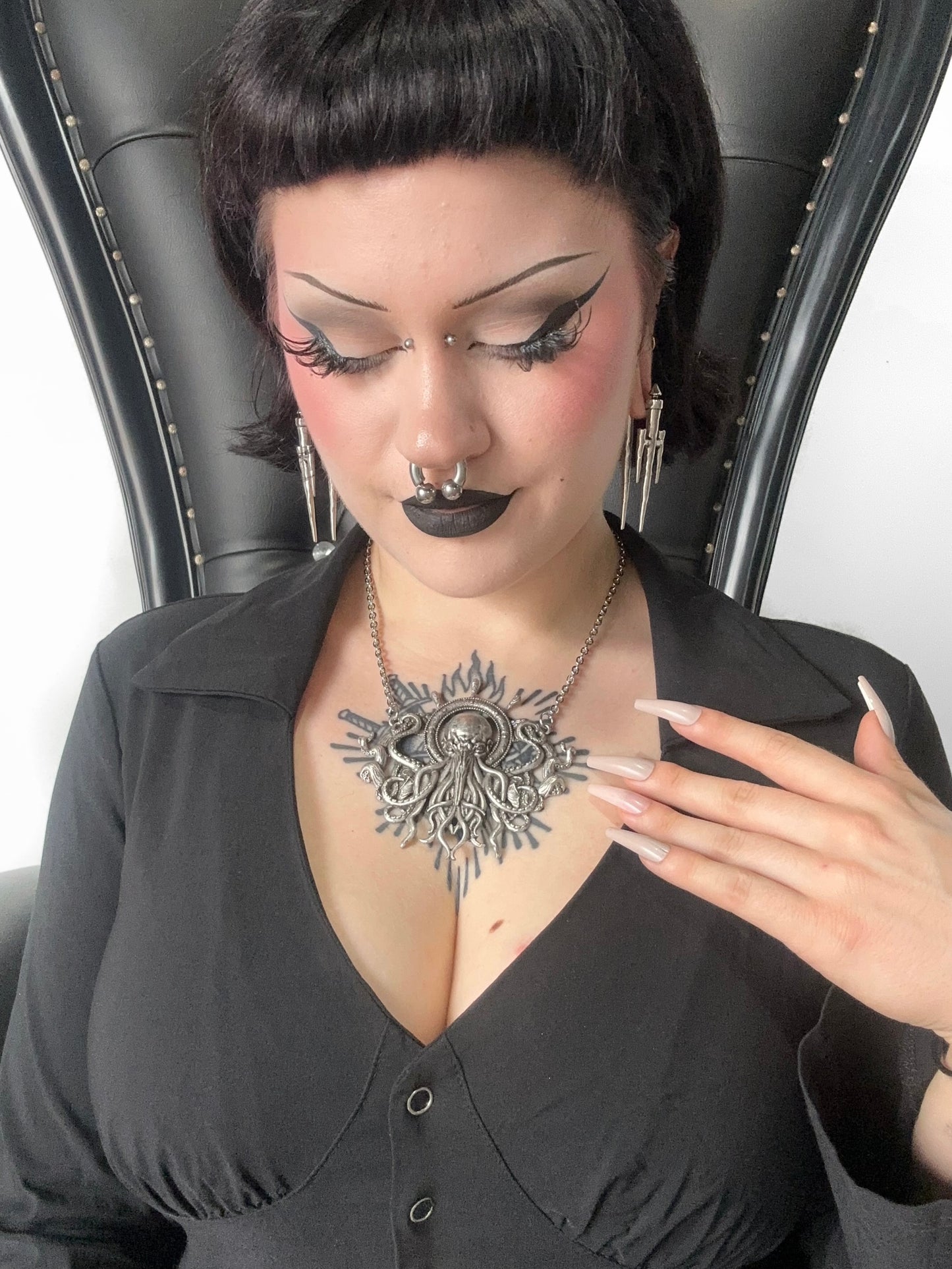 WHAT'S KRAKEN - Mother of Hades cthutlhu Necklace