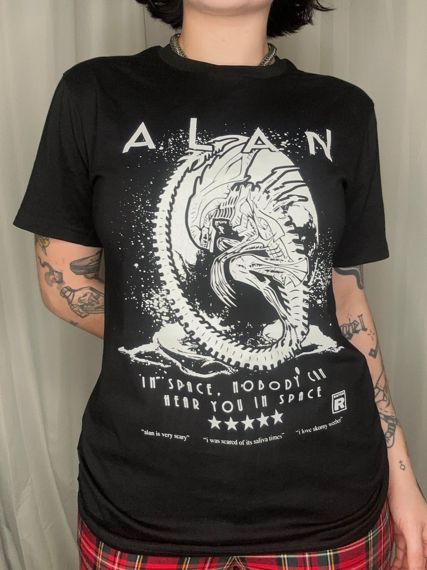 ALAN - IN SPACE NO ONE CAN HEAR YOU alien Horror T-Shirt