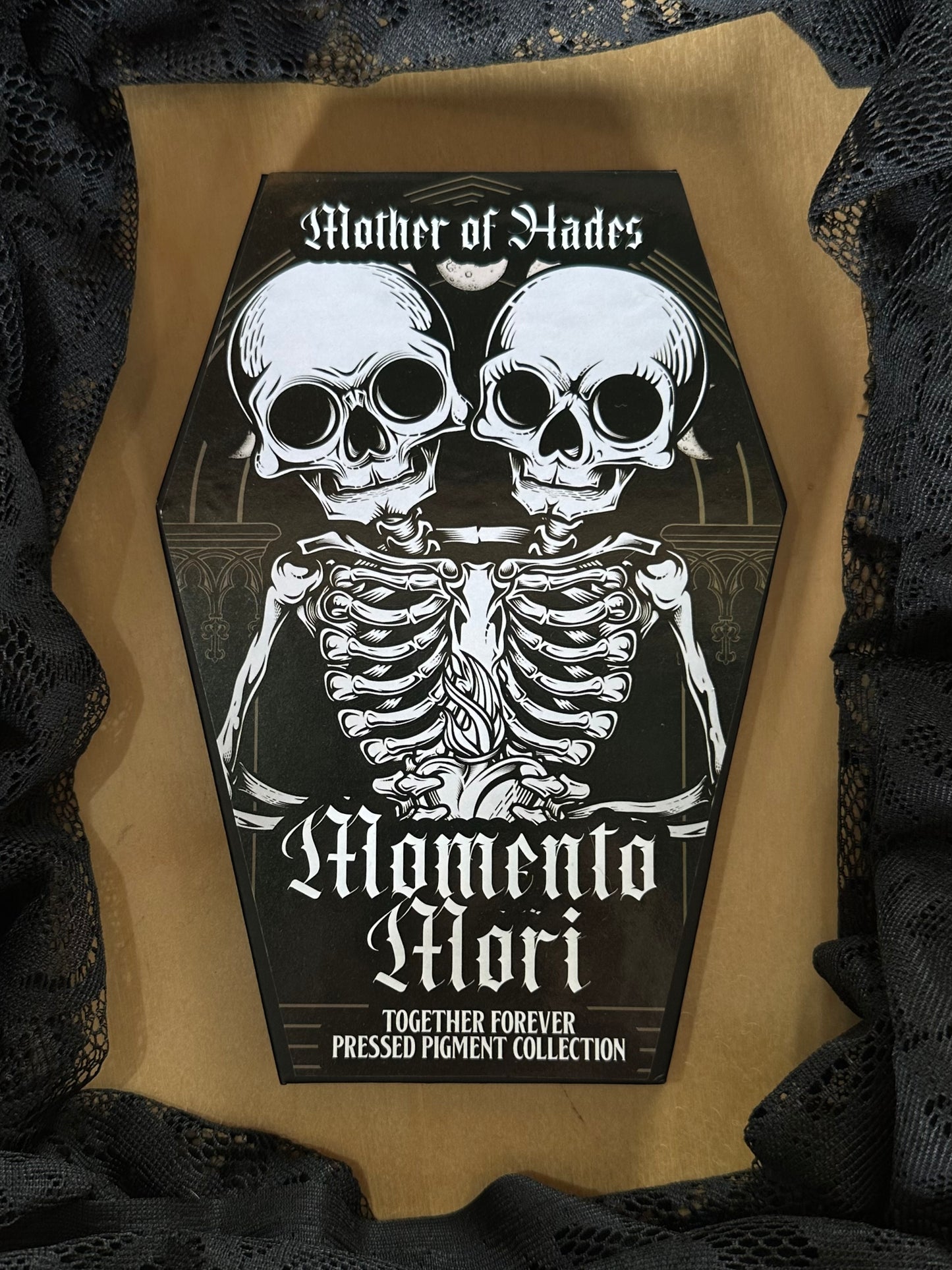 TOGETHER FOREVER- Momento Mori Coffin eyeshadow palette