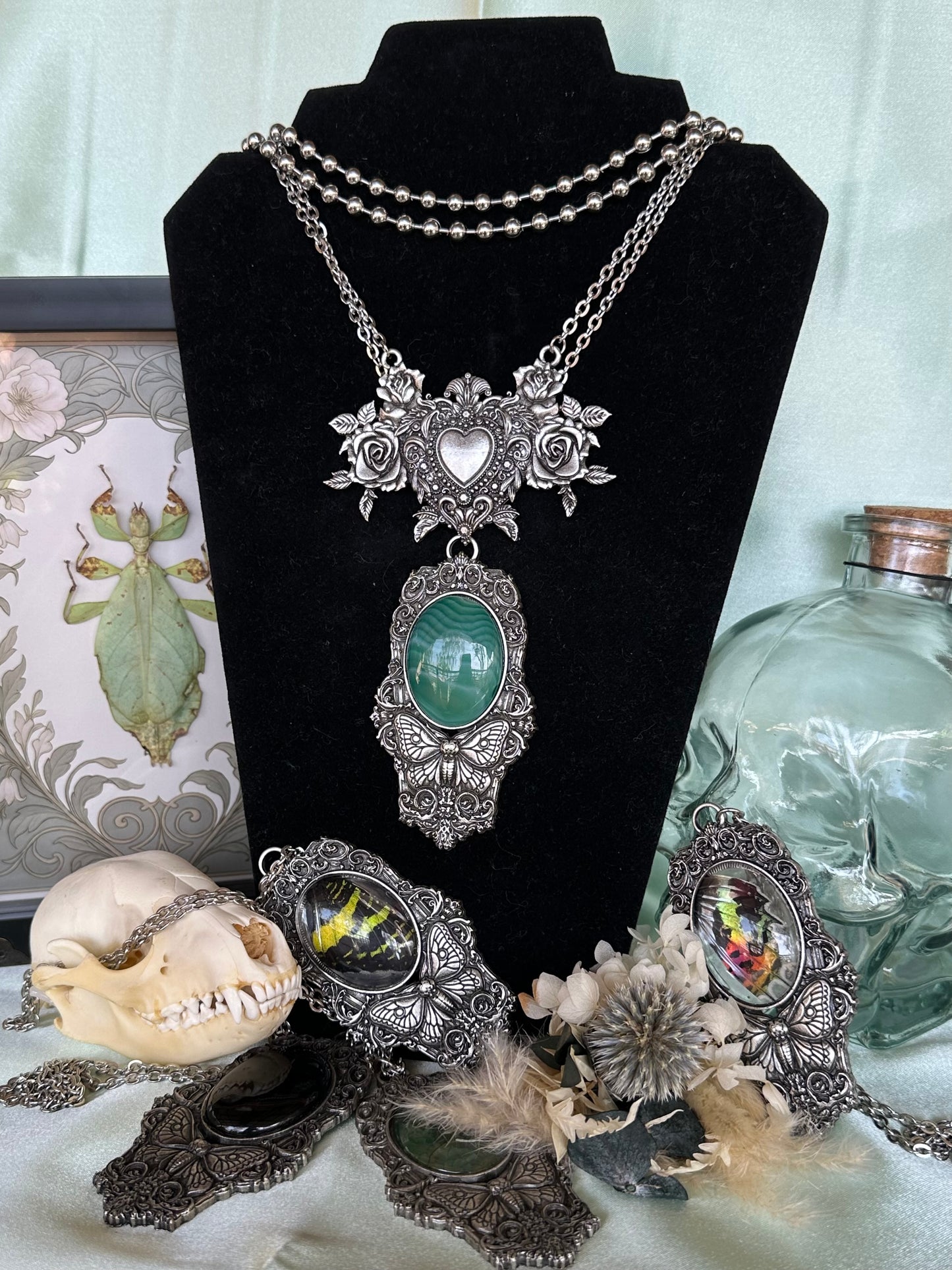 MOTH IN A COFFIN - Mother of Hades Agate Necklace