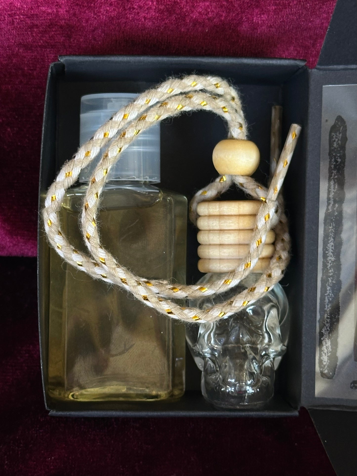 COFFEE BEAN - Refillable Skull Car Diffuser