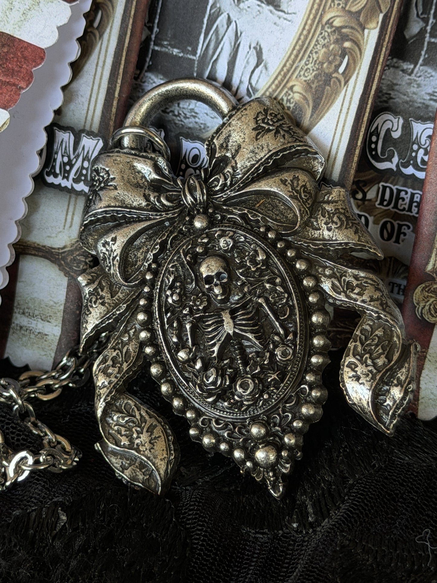 MOMENTO MORI - Mother of Hades Large Pendant Necklace