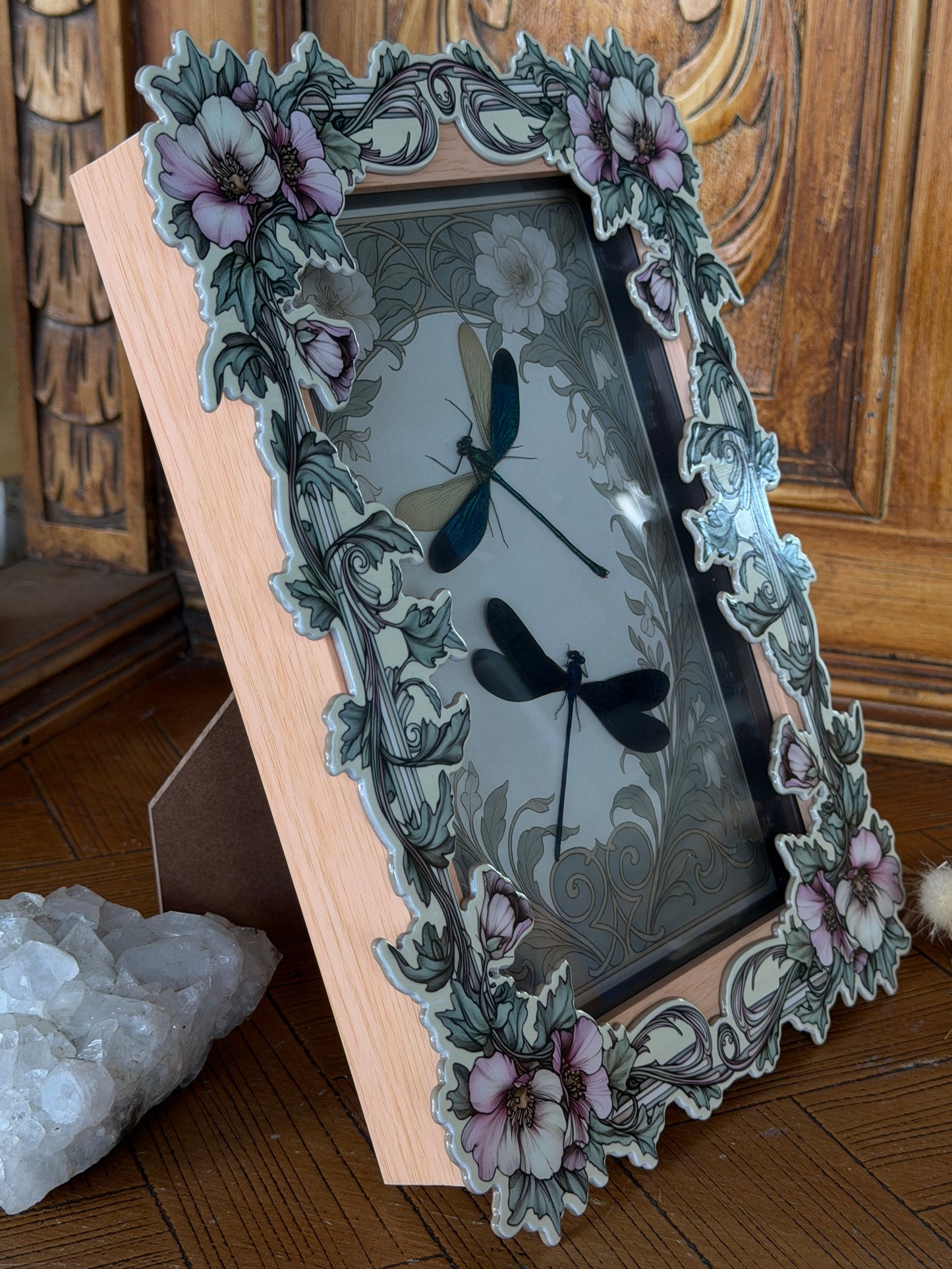 DRAGON FLY DUO Green Metalwing Damselfly & Nila Flashwing Damselfly