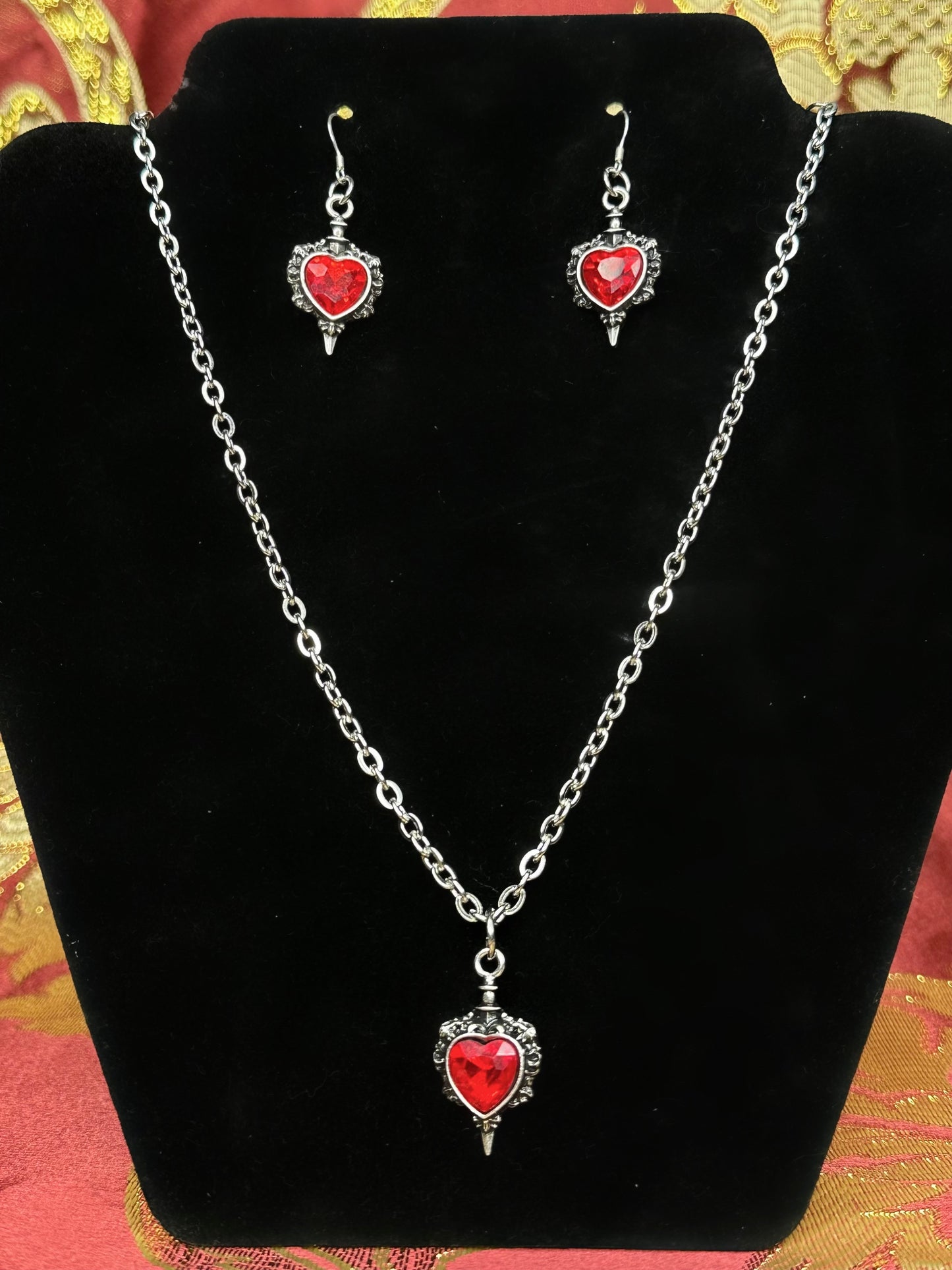 Heart of Glass - Mother of Hades Cast Necklace