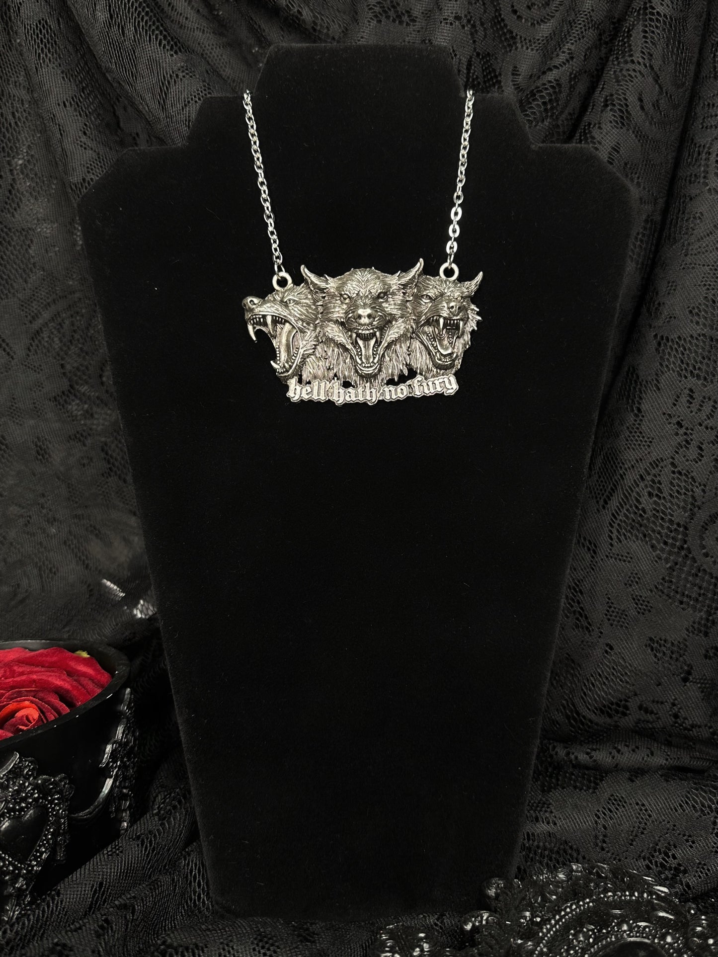 HELLHOUND - Mother of Hades X Vampire Freaks pt. ii Cast Necklace