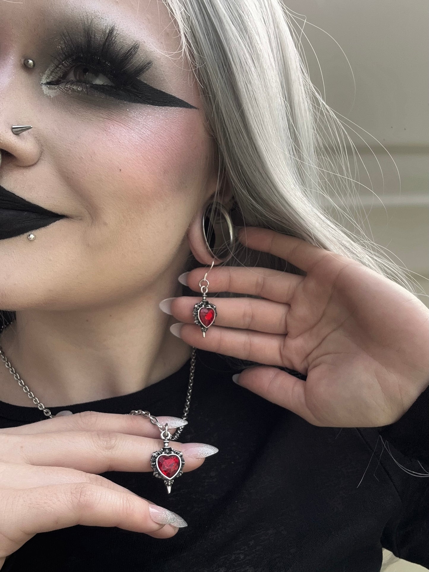 Heart of Glass - Mother of Hades Cast Necklace