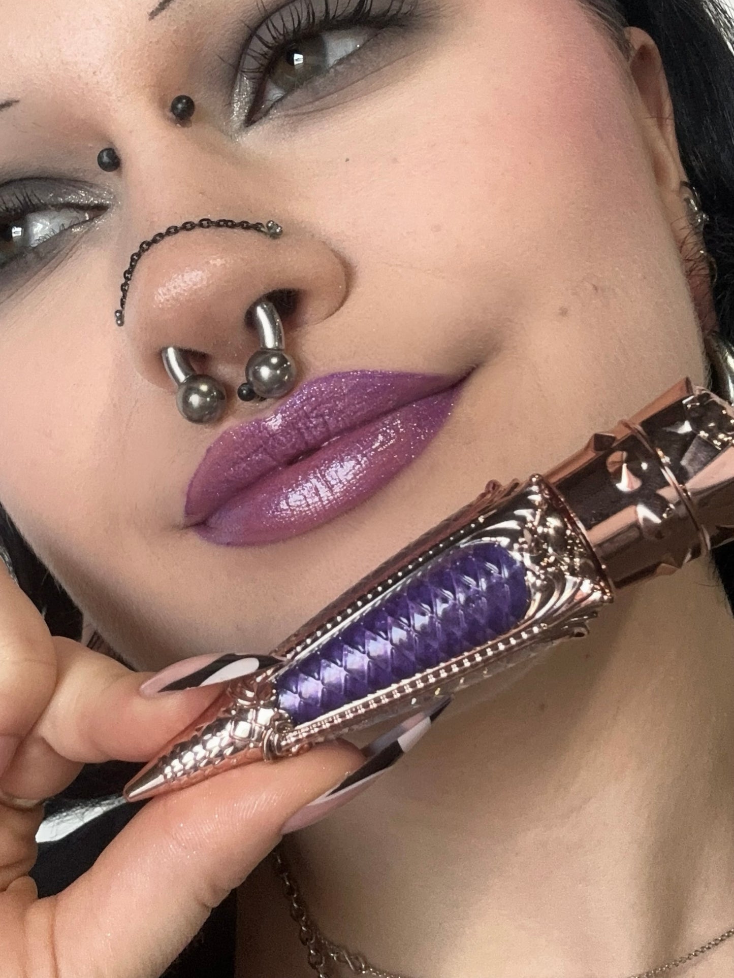 PURPLE HAZE - Liquid luxe frosted gloss