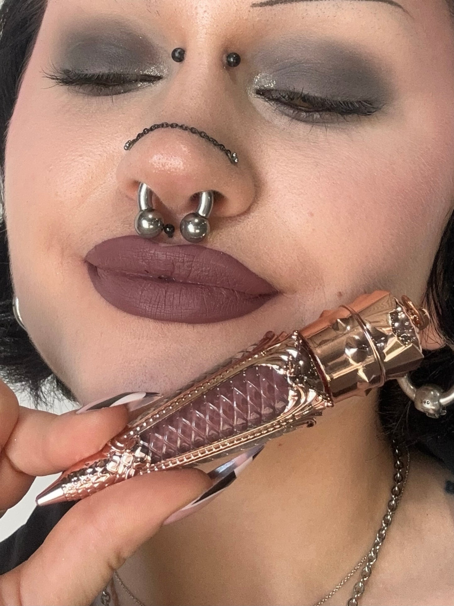 LIP GOALS - Liquid luxe Velvet lipstick