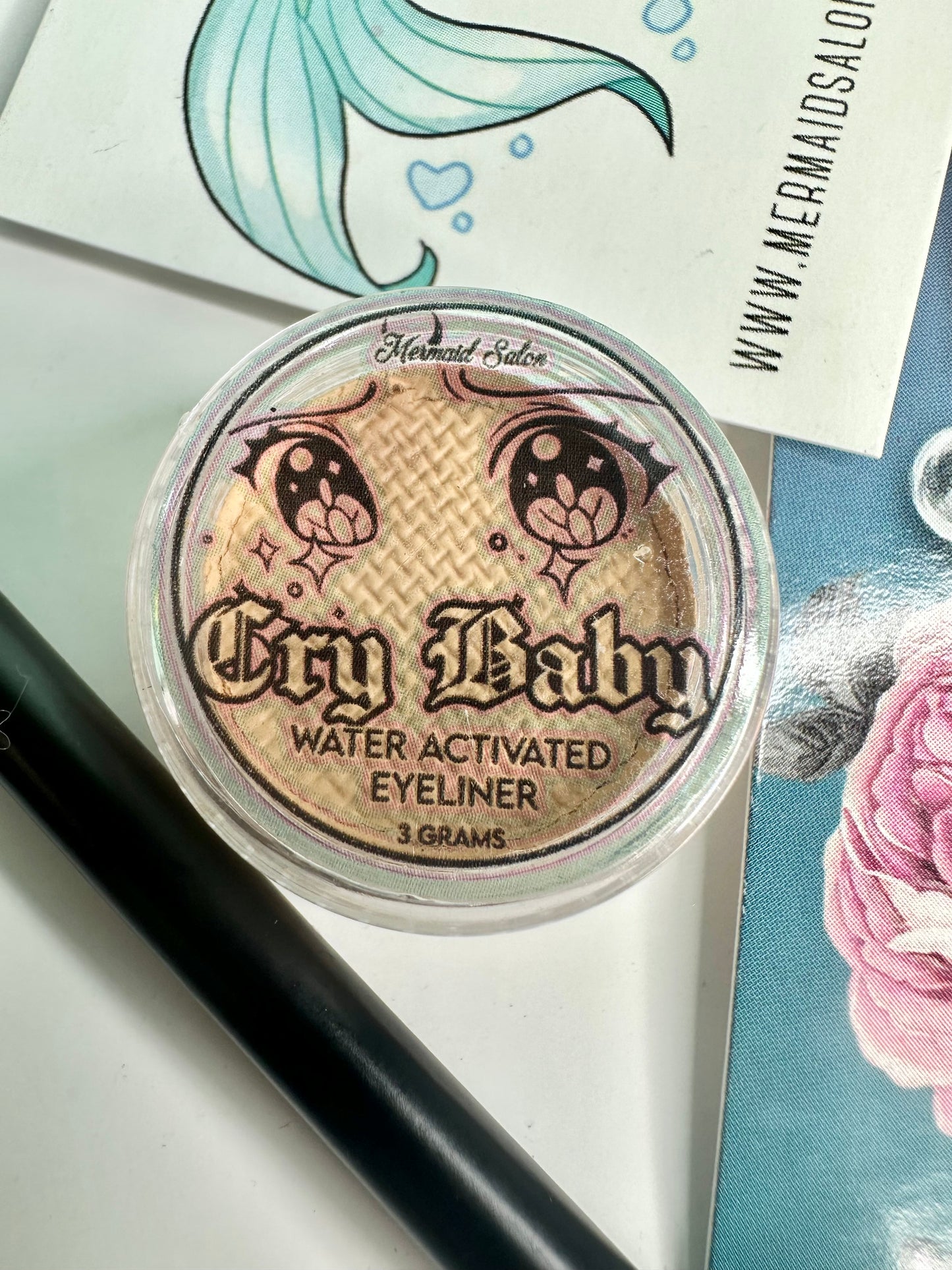 SKIN TIGHT - CryBaby Aqua Liner