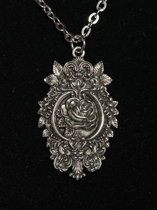 ETERNAL ROSE -  Mother of Hades NIGHT GARDEN Necklace