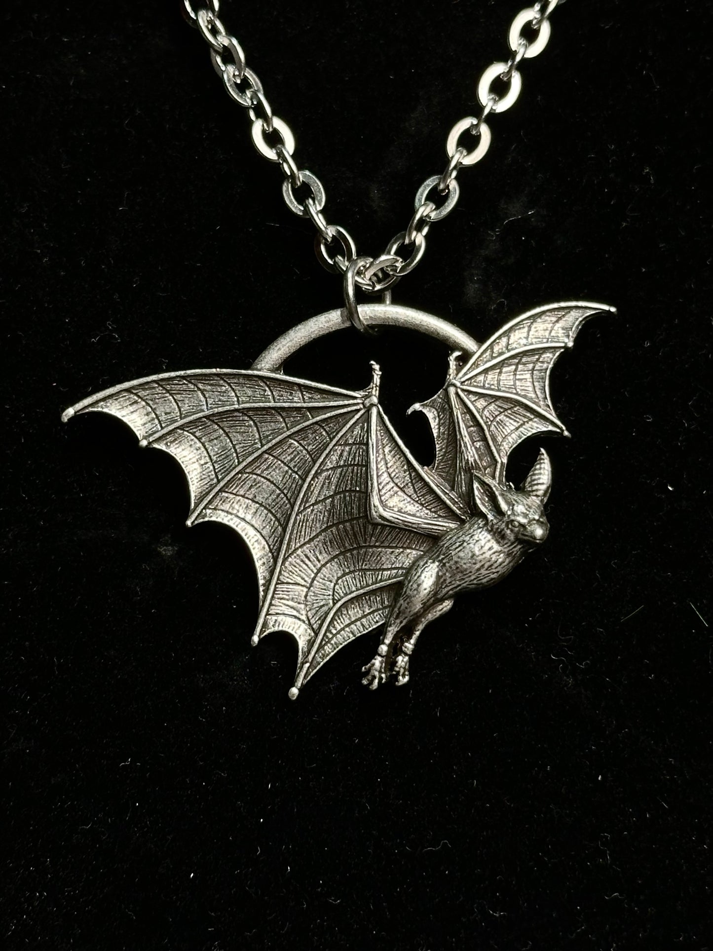 SCREECHERS OF THE NIGHT - Mother of Hades NIGHT GARDEN Necklace