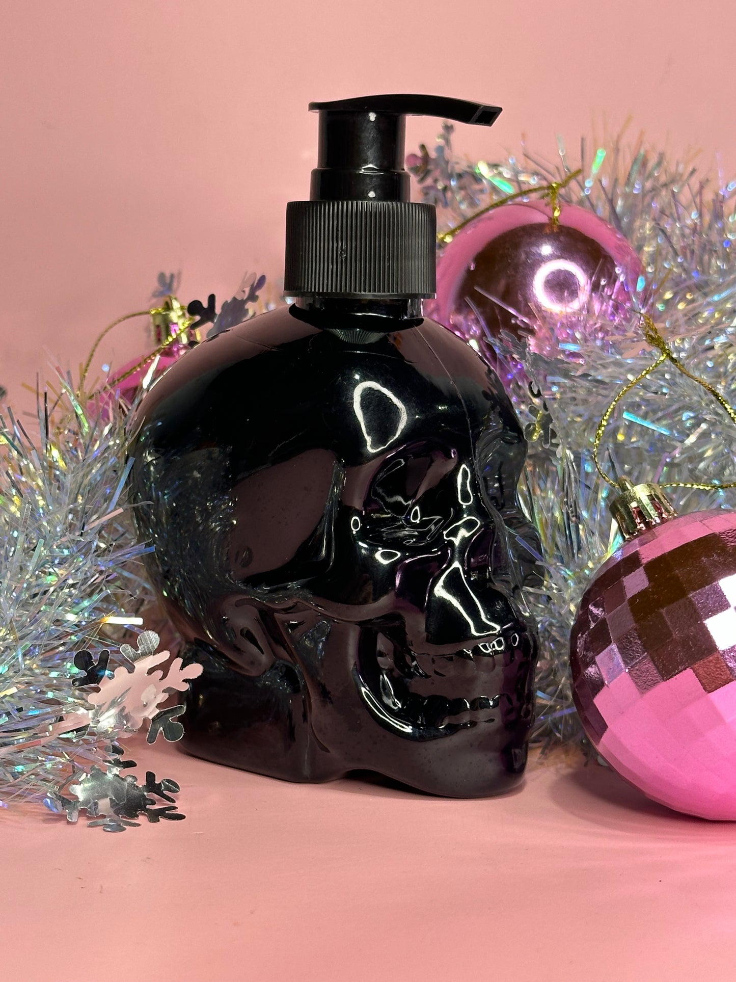 SKULL BODY WASH - Snow Angel